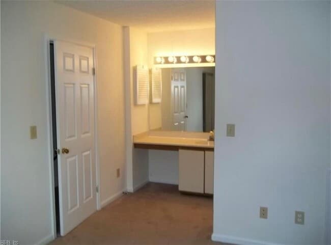 Building Photo - 4601 Georgetown Pl