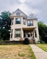 Building Photo - 51 Oakdale Ave