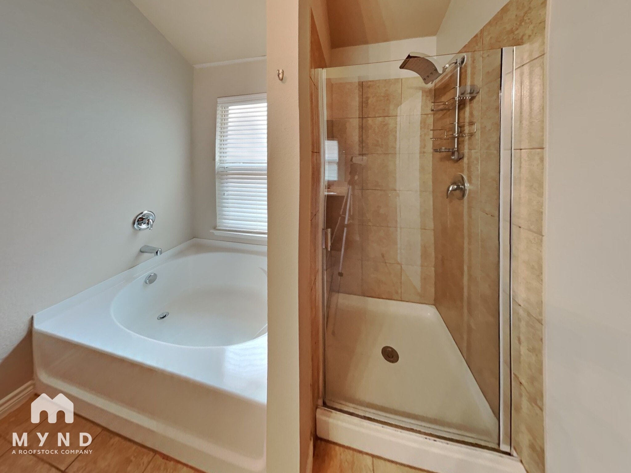 Building Photo - 1417 Castle Creek Dr