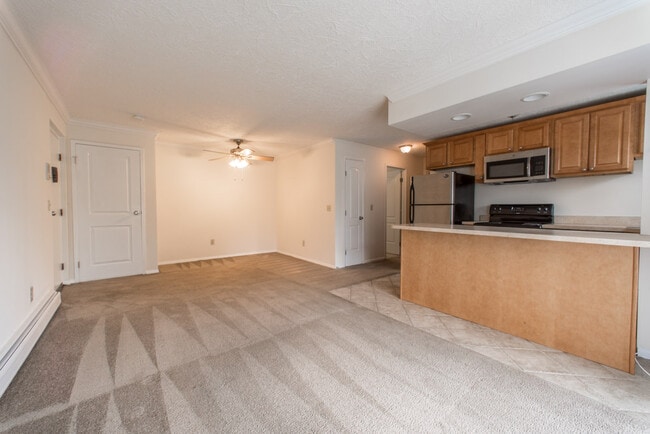 Building Photo - 2404 Ohio Ave