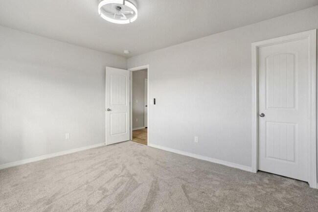 Building Photo - 8560 Dry Needle Place