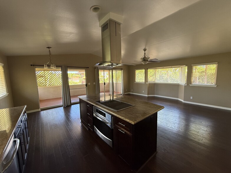 Building Photo - 2657 Moolio Pl