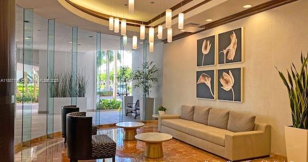 Building Photo - 3610 Yacht Club Dr