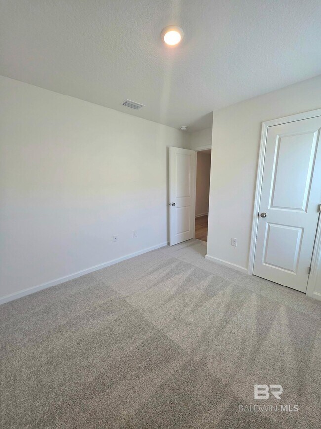 Building Photo - 16110 Furlong Lp