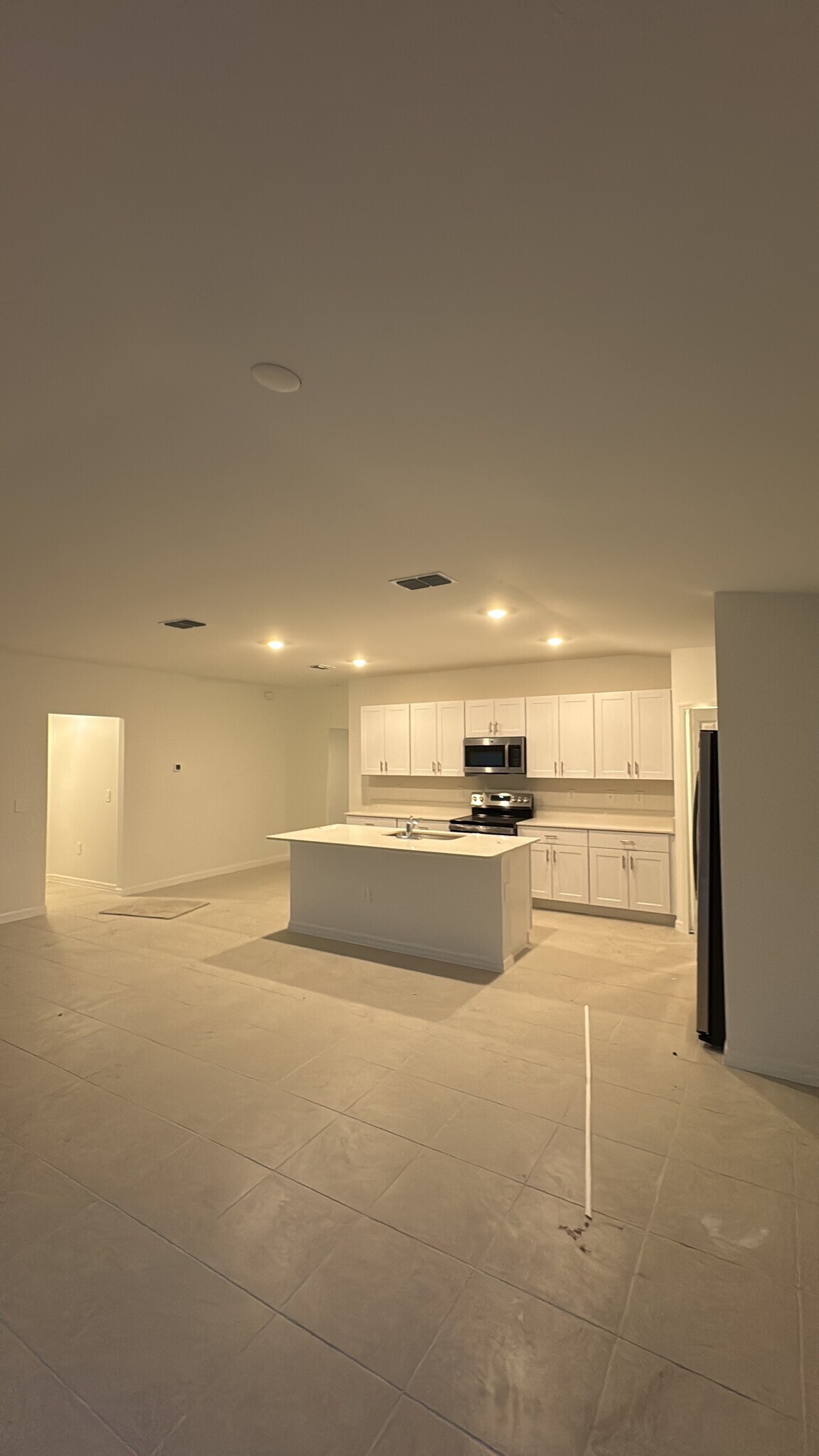 Building Photo - 10235 Alder Green Dr