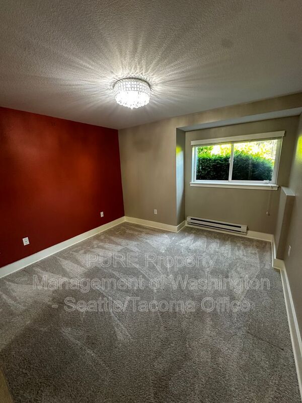 Building Photo - 3008 N Narrows Dr