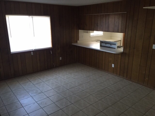 Building Photo - Northeast El Paso 3 bed