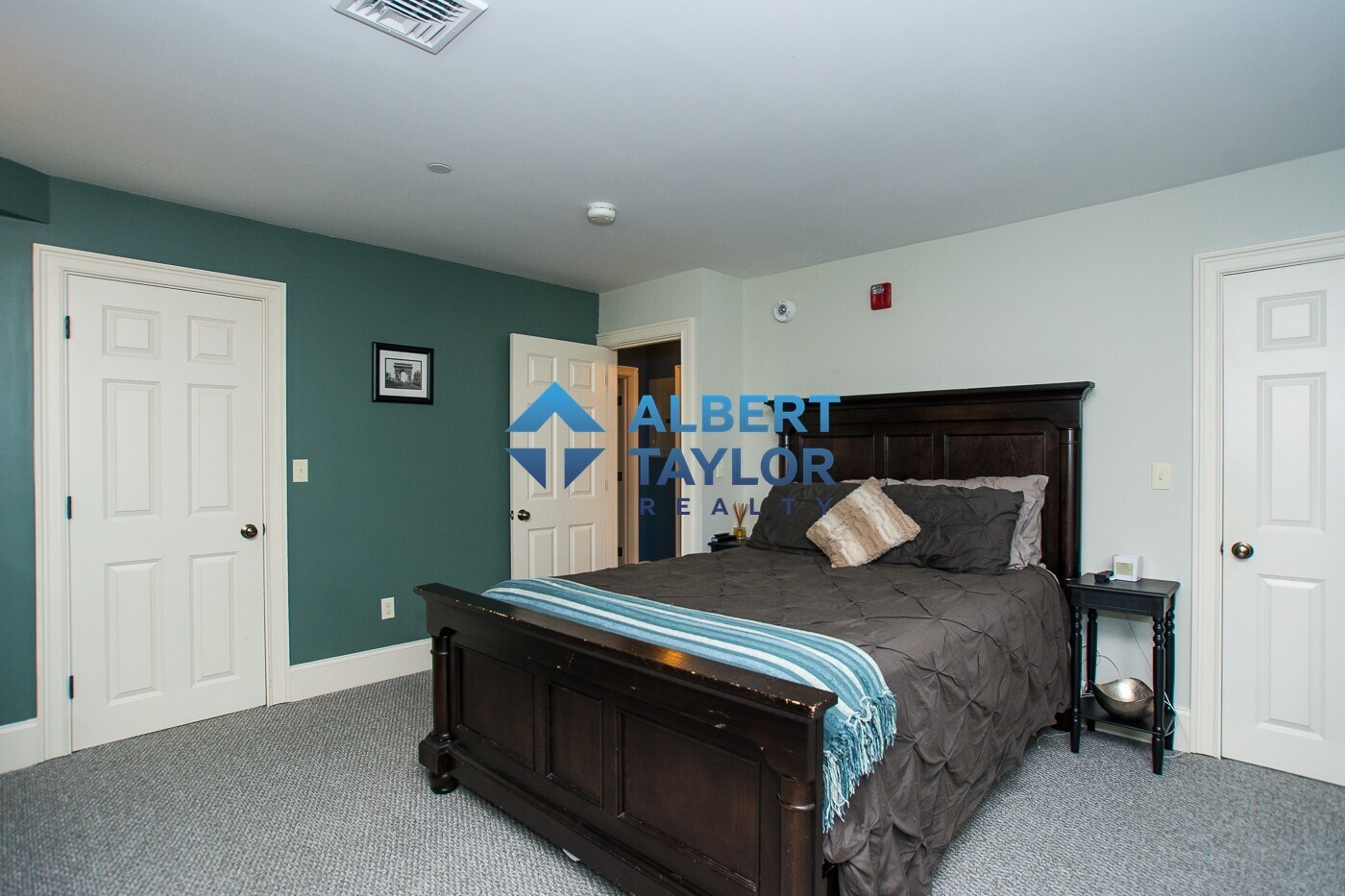 Building Photo - 111 Pleasant St