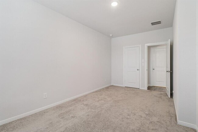 Building Photo - 18203 Lilac Woods Trl