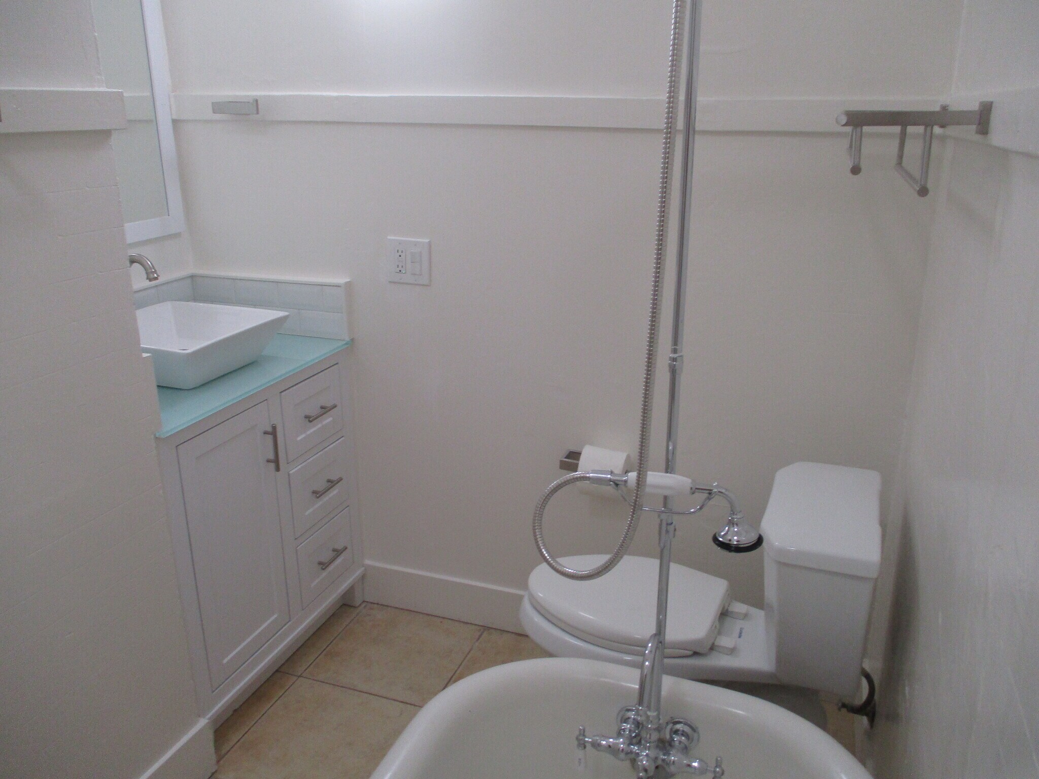 Bath - 1730 T St