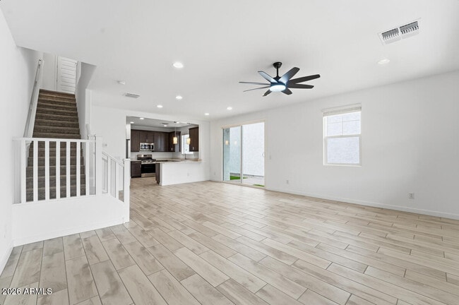 Building Photo - 8336 E Peterson Ave