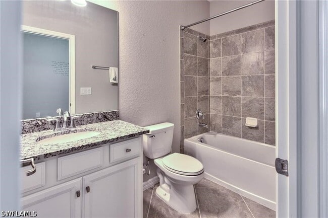 Building Photo - 9460 Foxglove Ln