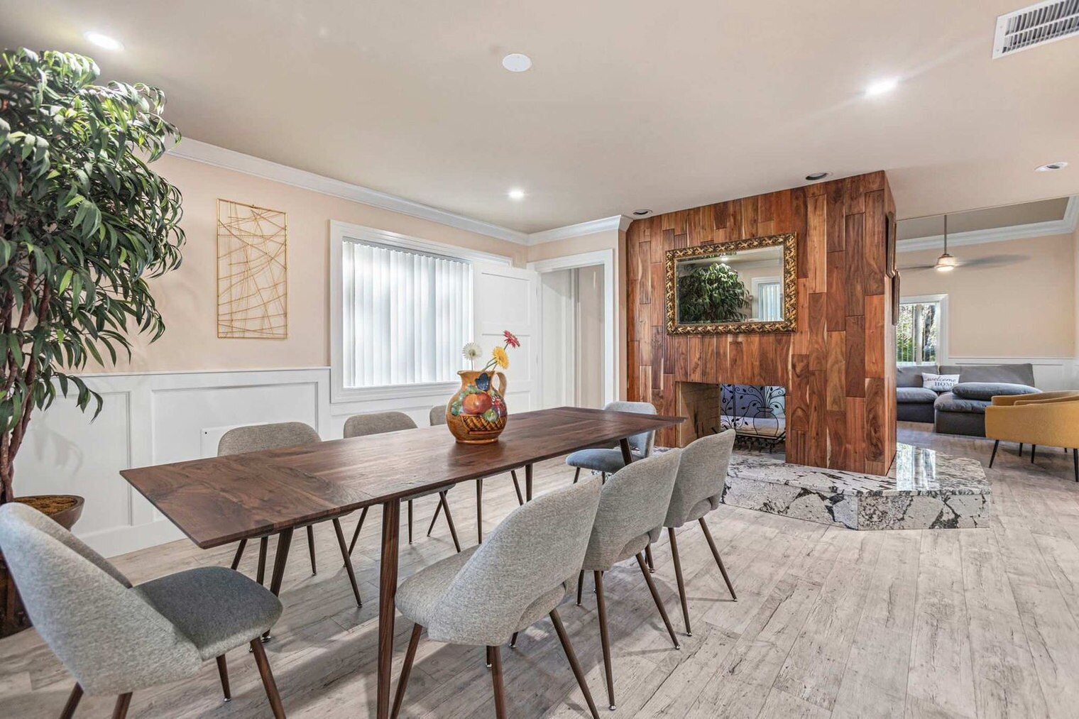 Building Photo - 366 34th Ct SW