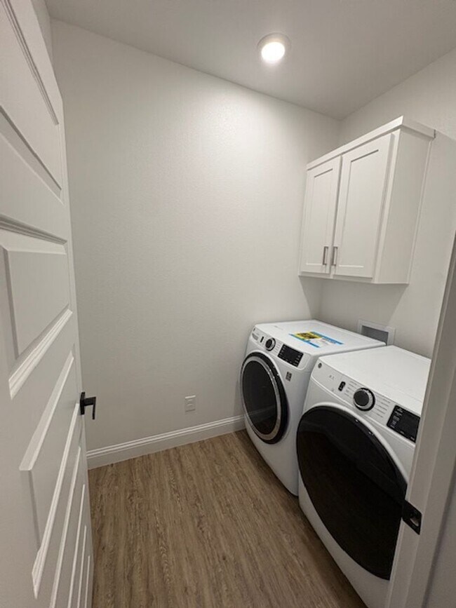 Building Photo - 374 Kristi Path