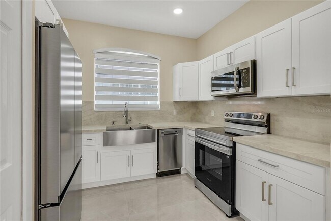 Building Photo - 1420 Sun Meadow Dr