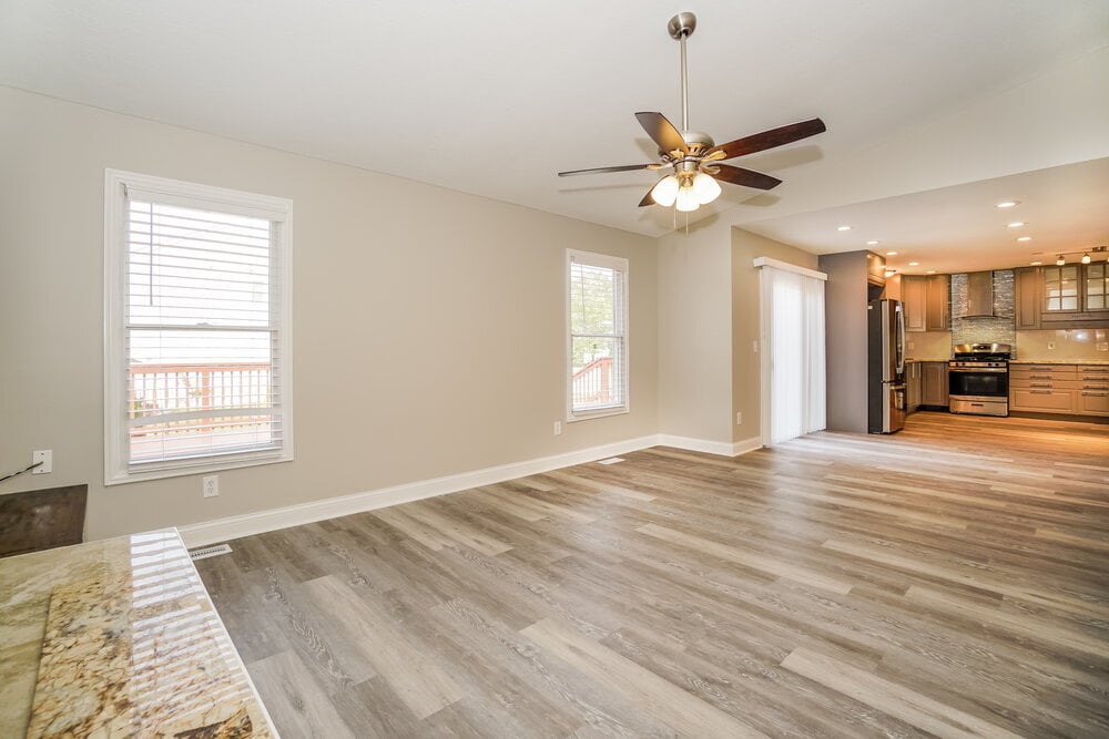 Building Photo - 100 Dakota Ct