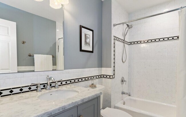 Building Photo - 67 Tanglewood Dr