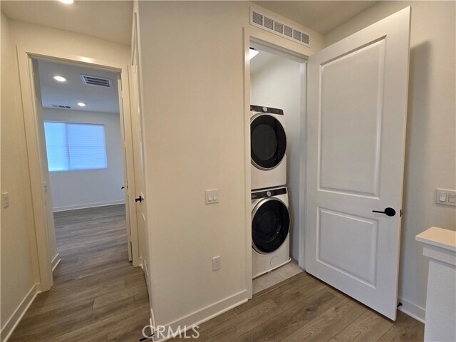 Building Photo - 4222 Marigold Ln