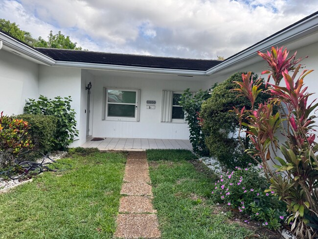 Primary Photo - 11050 NW 36th St