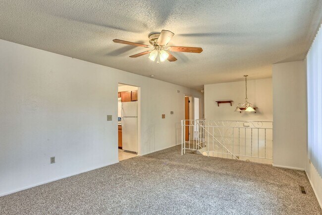 Building Photo - 836 Winchester Dr