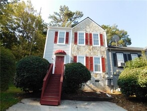 Building Photo - 3521 Kingswood Trail