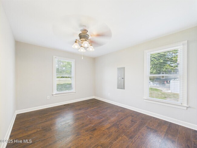 Building Photo - 10917 Fanny Brown Rd