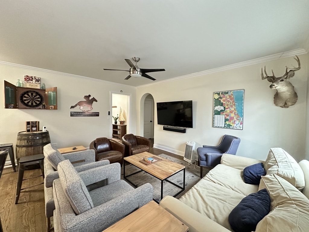 Building Photo - 912 Green Bay Rd