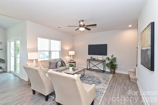 Building Photo - 12620 ES Draper Dr