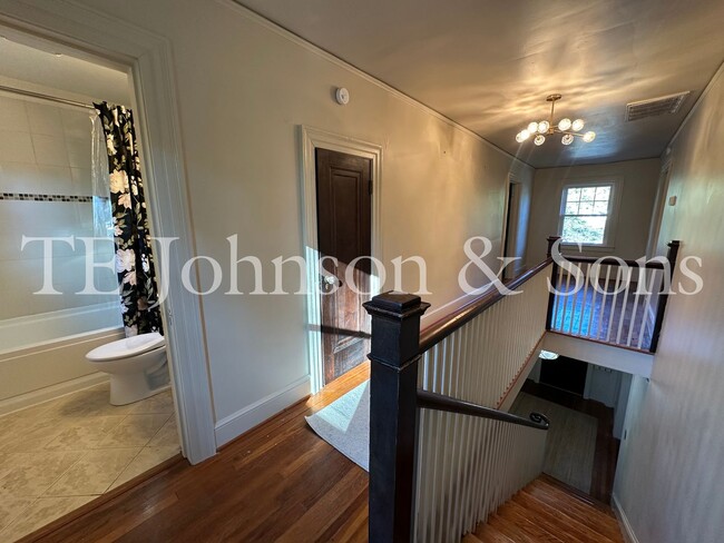 Building Photo - Charming Winston-Salem Home with Rocking C...