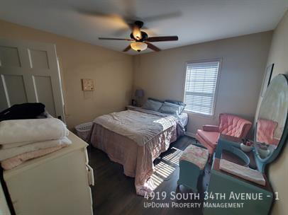 Building Photo - 4919 S 34th Ave