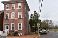 Building Photo - 48 E 5th St