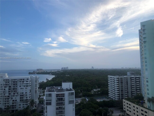 Building Photo - 2451 Brickell Ave