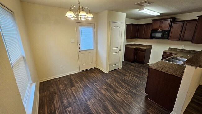 Building Photo - 24053 Wilde Dr