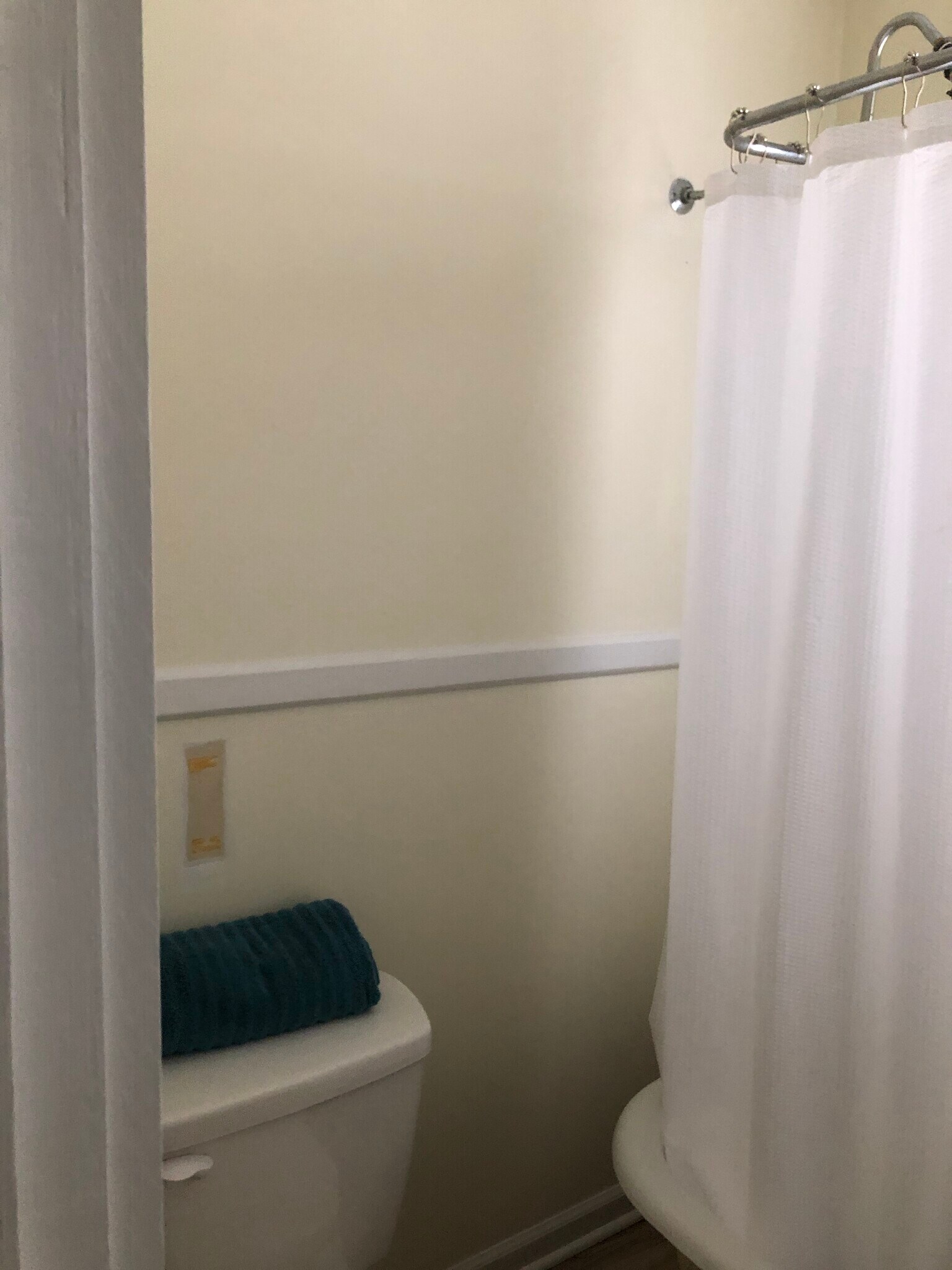 Building Photo - 701 Market St