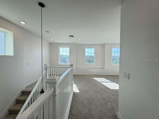 Building Photo - 15024 Stuttgart Aly