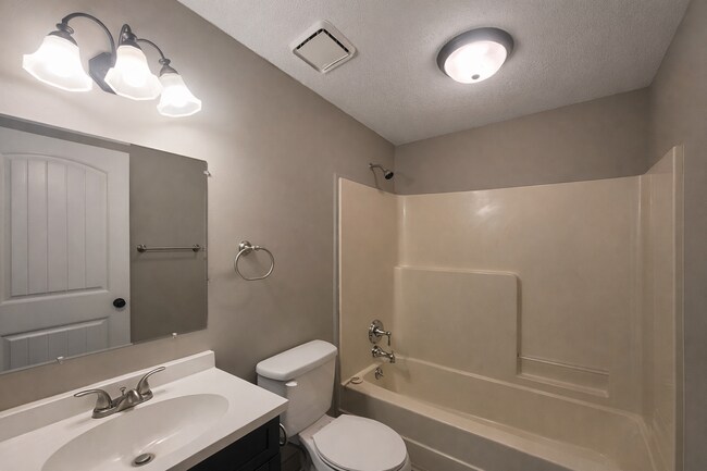 Building Photo - 212 Quail Ridge Rd