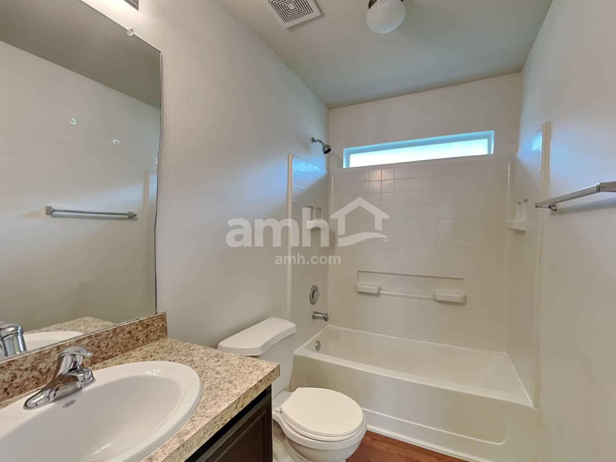 Building Photo - 22334 Queenbury Hills Dr