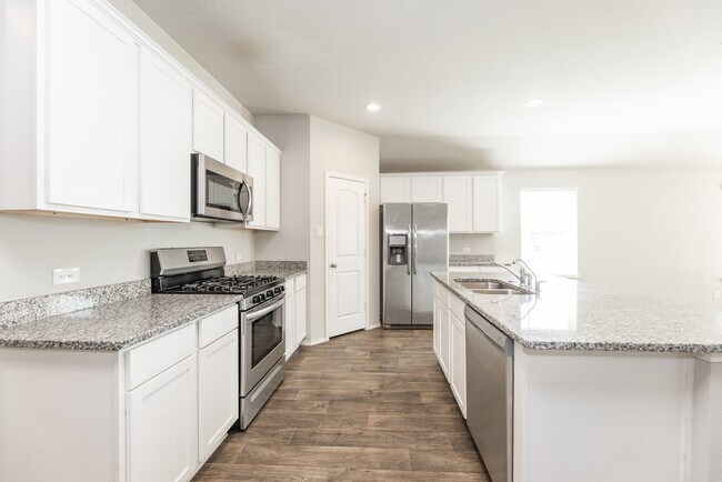 Building Photo - 22730 Busalla Trail