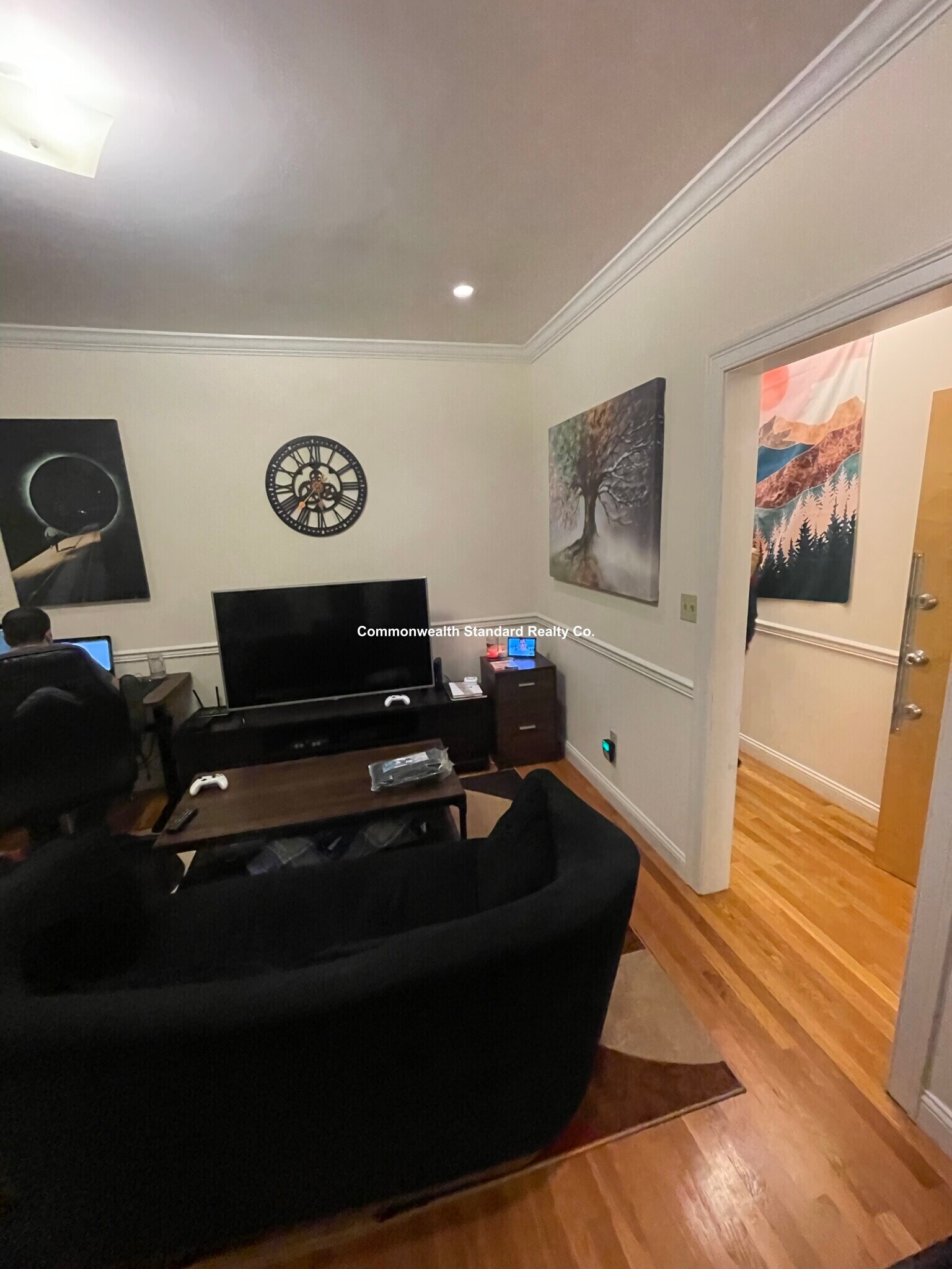 Building Photo - 4 Park Vale Ave