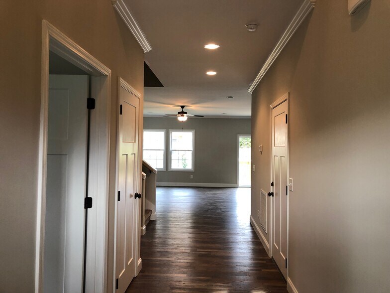 Building Photo - 177 Ridge Pointe Dr