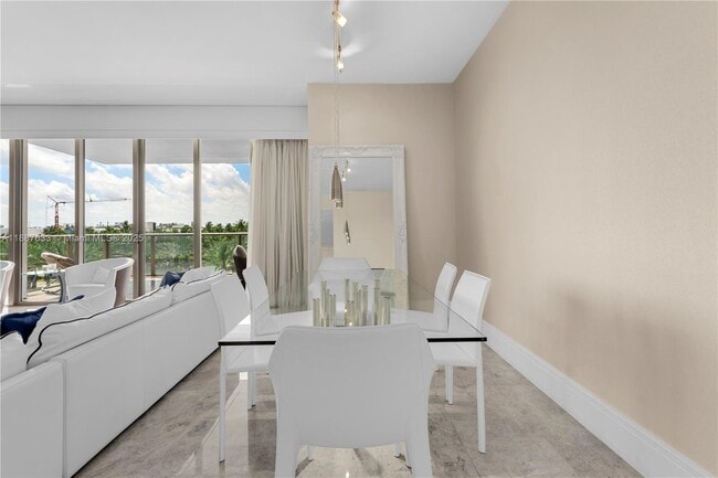 Building Photo - 9705 Collins Ave