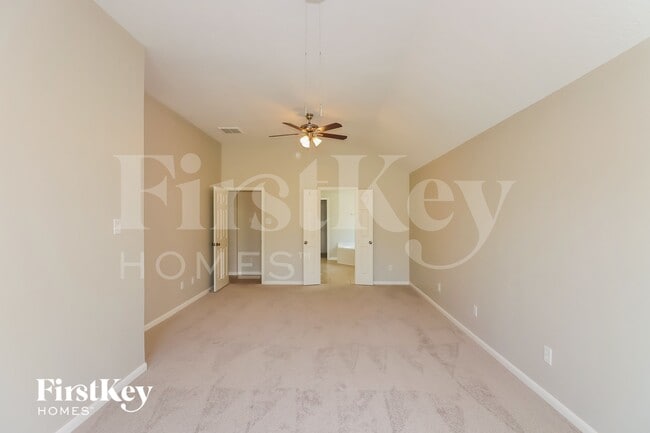 Building Photo - 8807 Rocky Knoll Ln