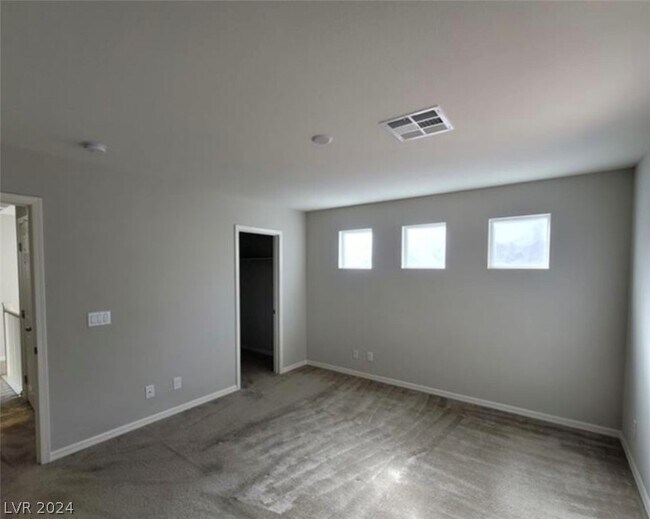 Building Photo - 10449 Forked Run St