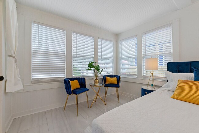 Building Photo - 140B M L King Ave