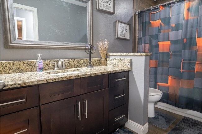 Building Photo - 1038 Singleton Cir