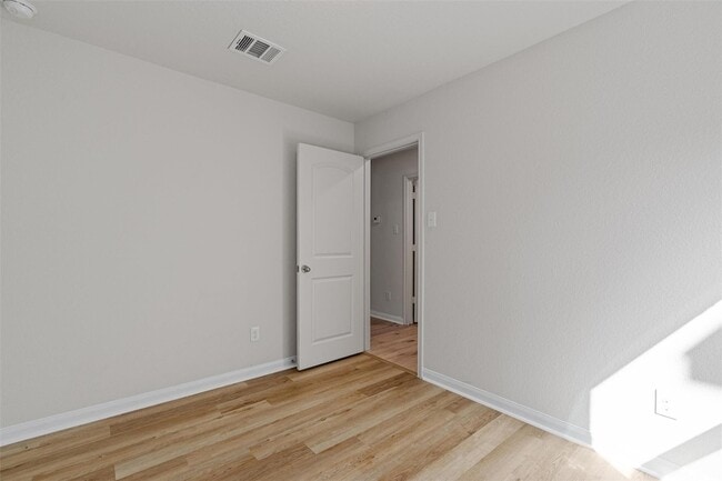 Building Photo - 13301 William Mckinley Wy