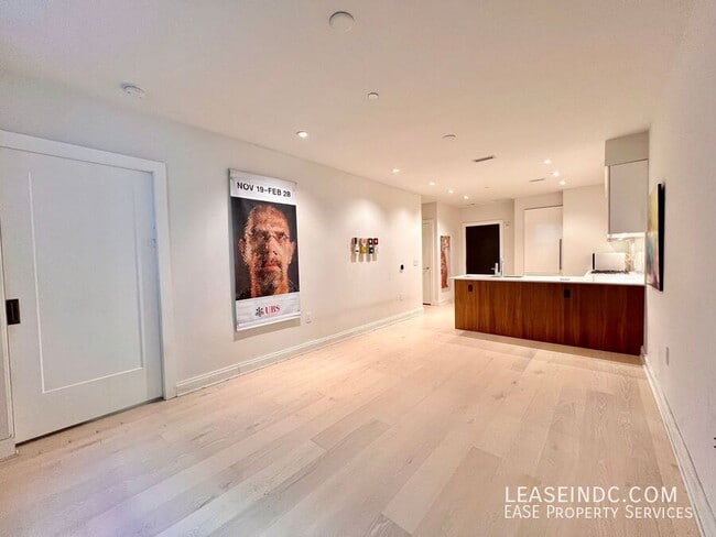 Building Photo - 1427 Rhode Island Ave NW