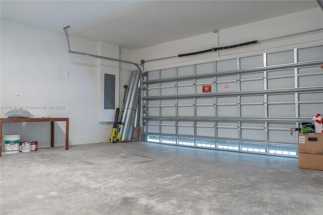 Building Photo - 16144 SW 148th Pl