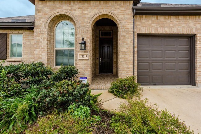 Building Photo - 21319 Cold Rain Dr