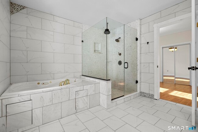 Building Photo - 242 Prospect St